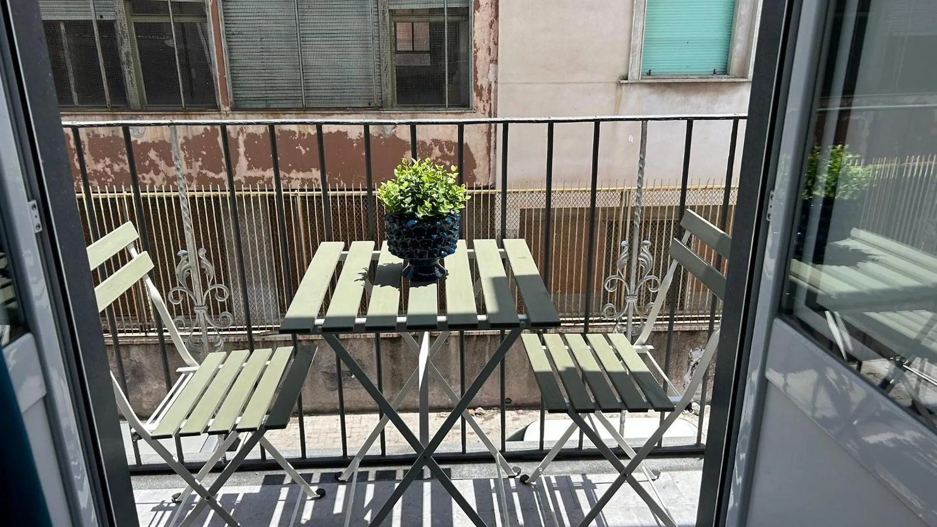 Casa Vacanze Happy Moment CTA Bed & Breakfast